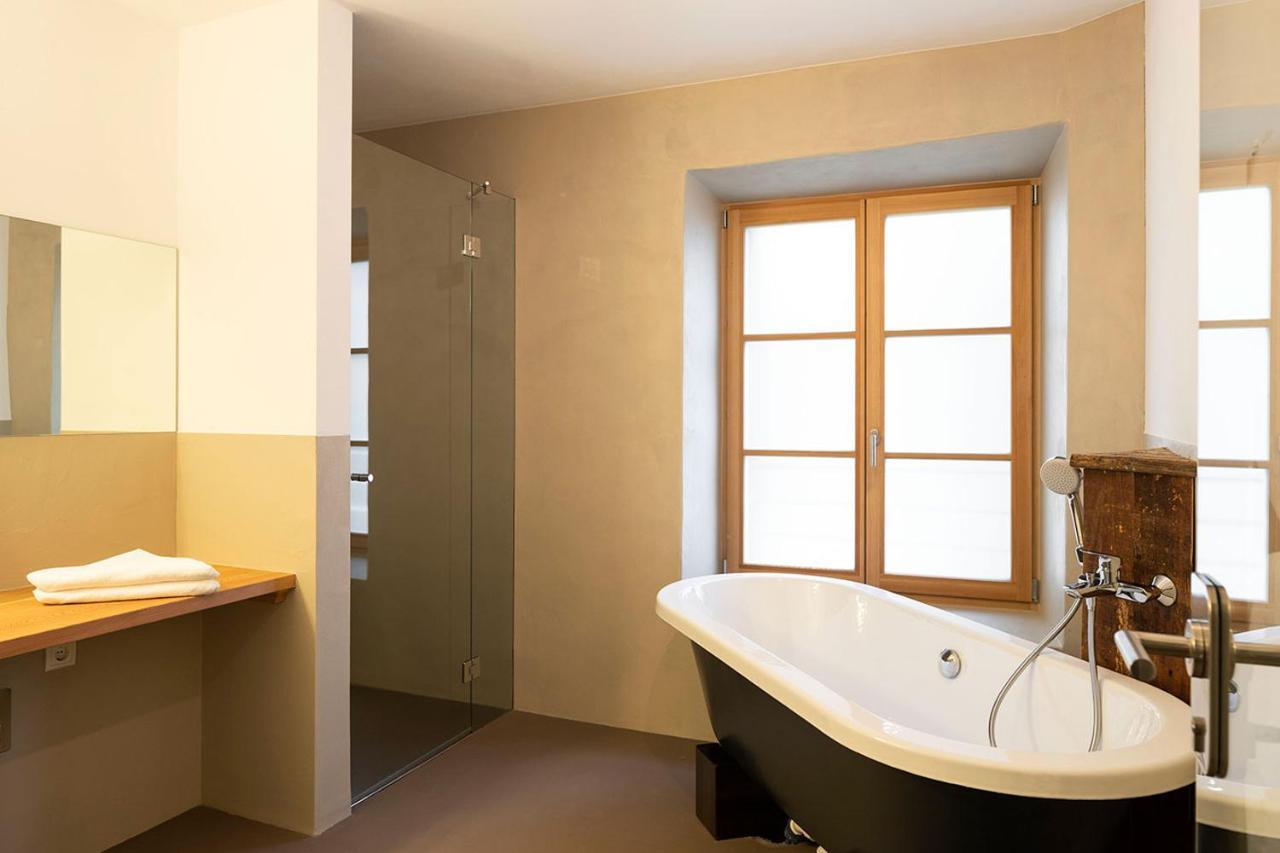 Roessl Bianco B&B&B Мерано Экстерьер фото