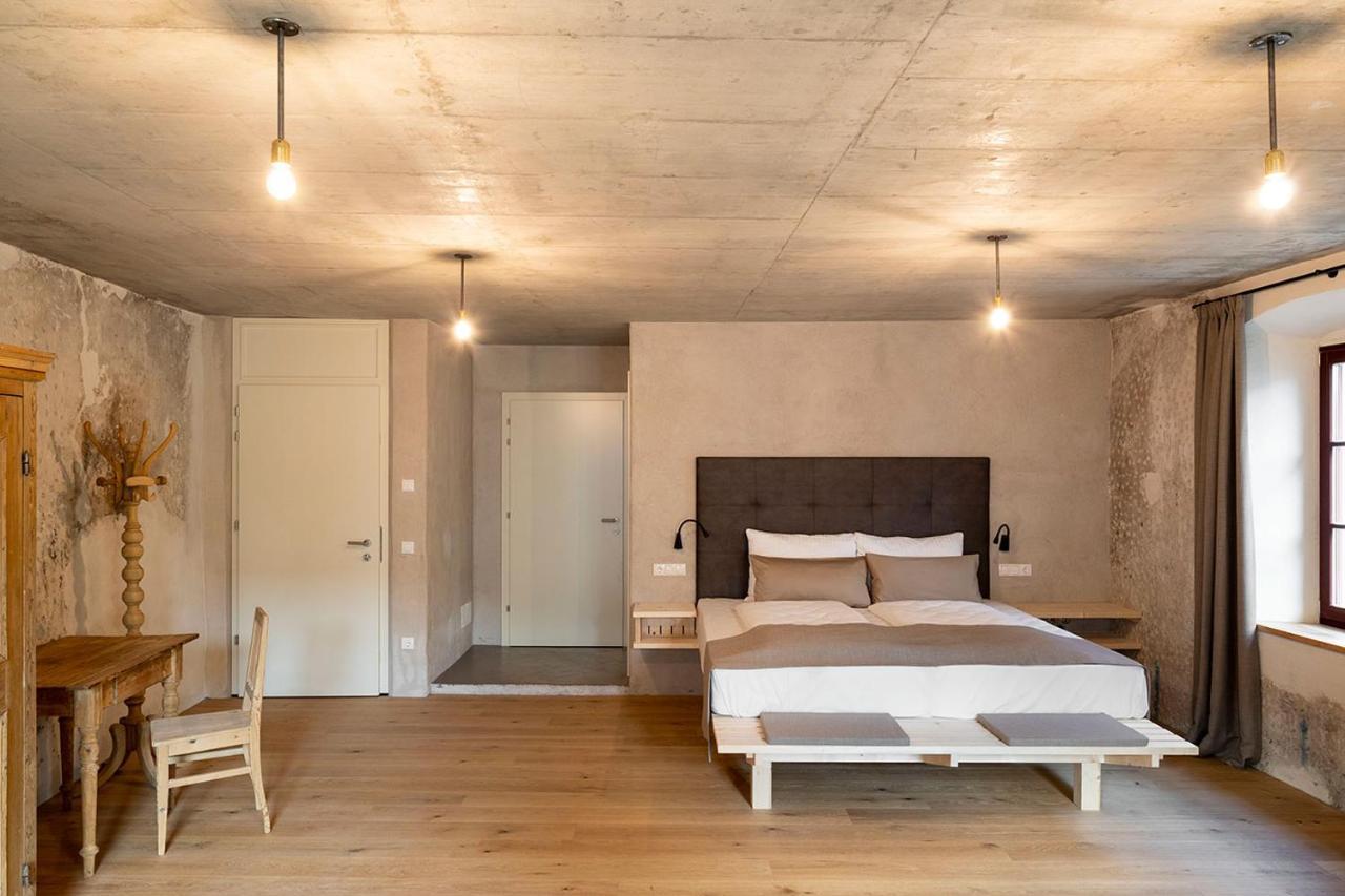 Roessl Bianco B&B&B Мерано Экстерьер фото