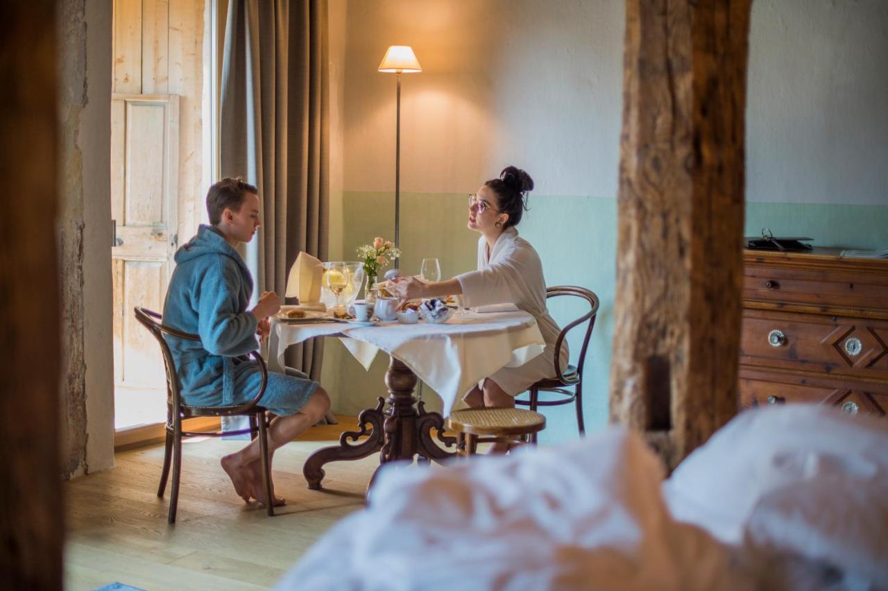 Roessl Bianco B&B&B Мерано Экстерьер фото