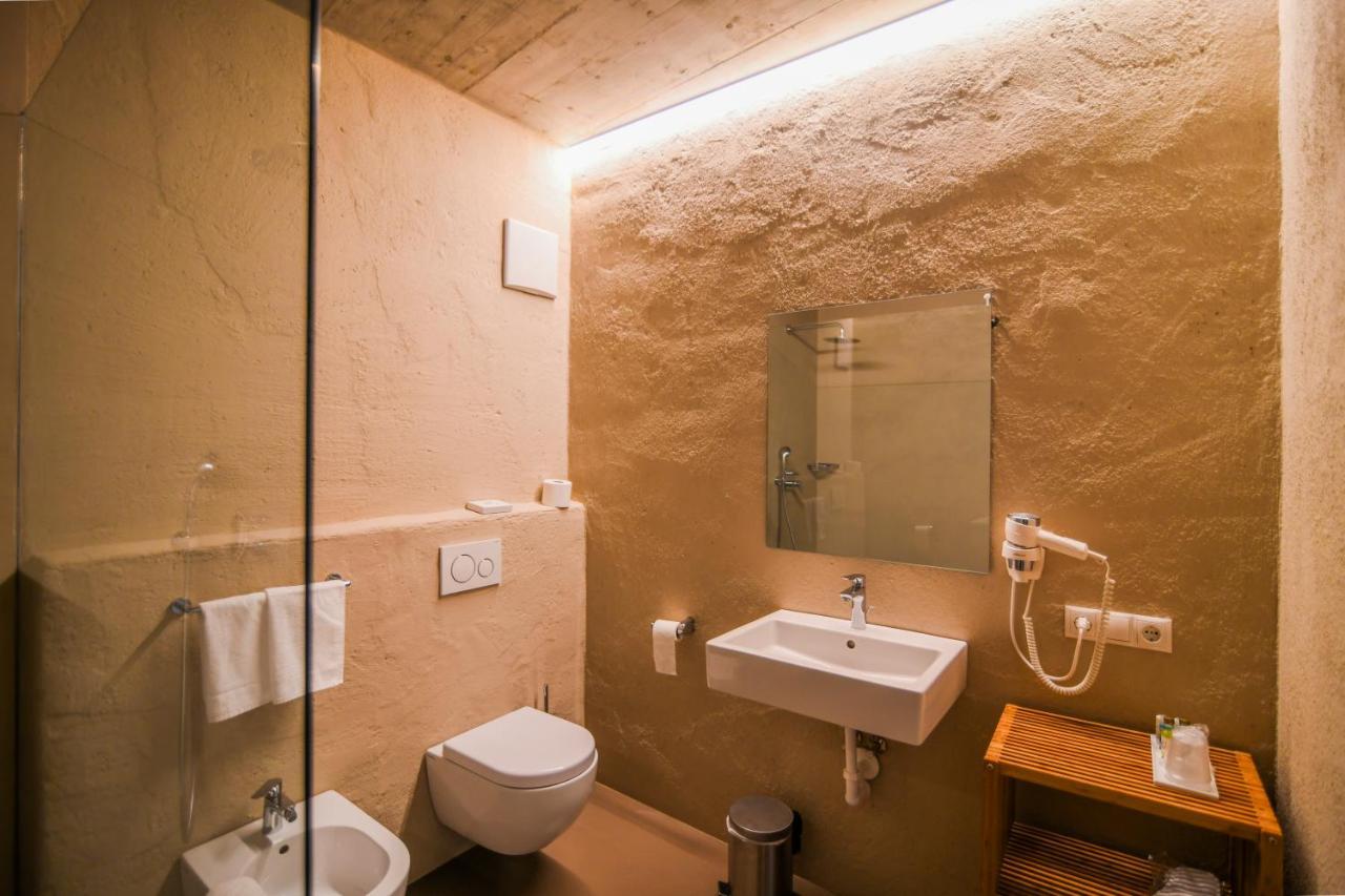 Roessl Bianco B&B&B Мерано Экстерьер фото