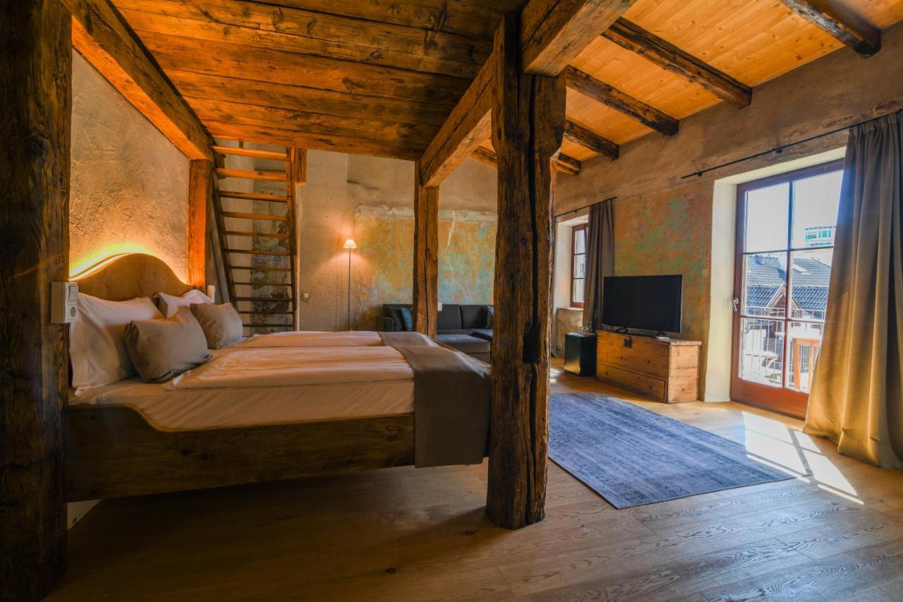 Roessl Bianco B&B&B Мерано Экстерьер фото